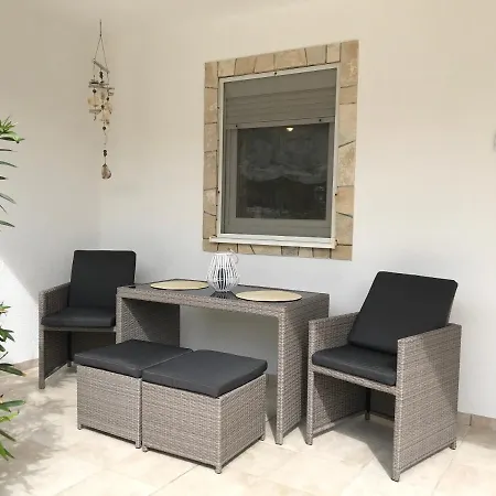 Prázdninový dům Beach House Apartman *